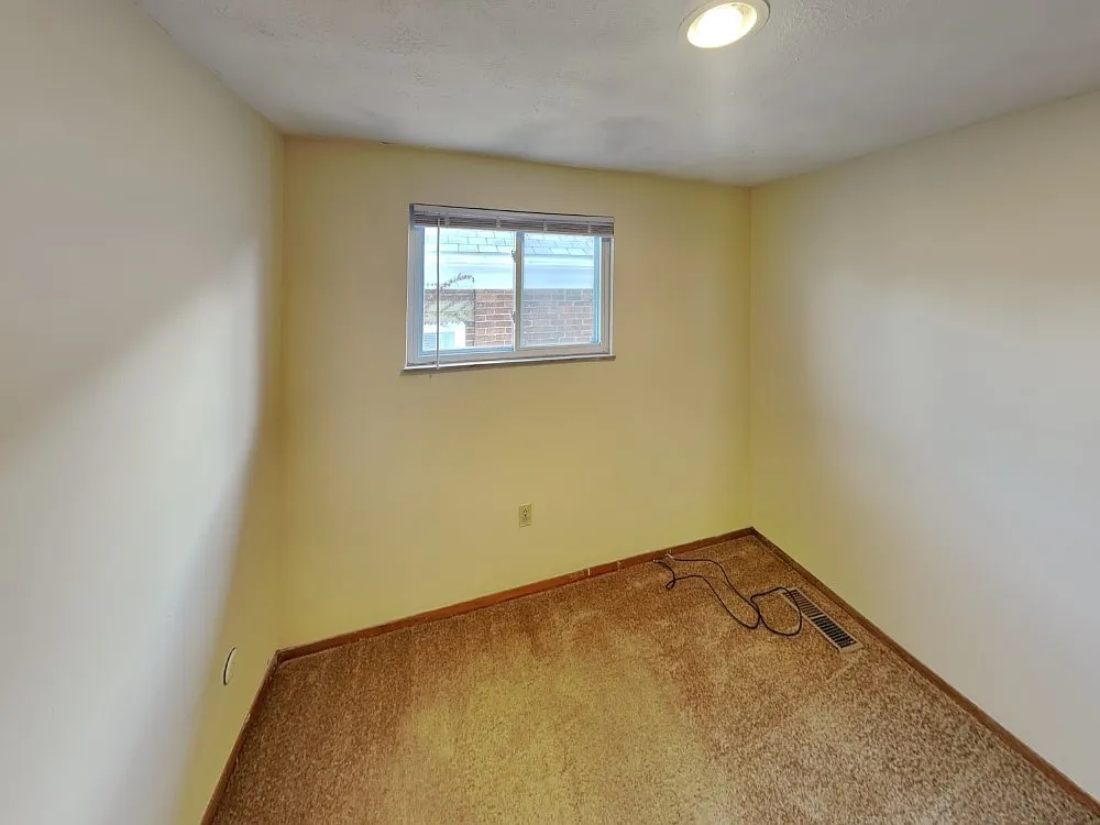 4 bed, 1800 sqft, $2,740 — Photo 4