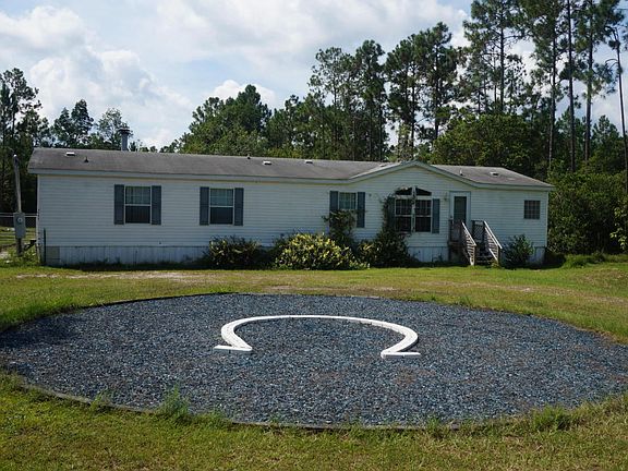 3rd image of 3727 Plantation Dr