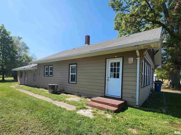 606 S Washington Ave, Dowell, IL 62927