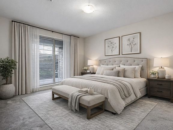 2nd image of 45555 Yale Rd #113