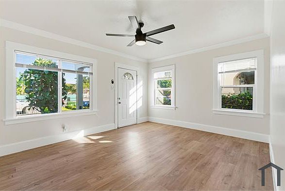 1st image of 3685 5th Ave