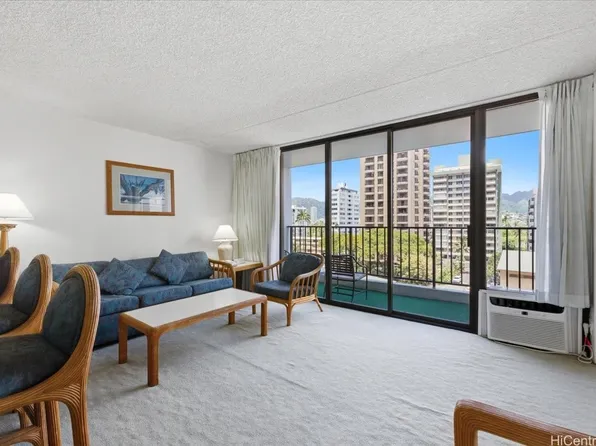 201 Ohua Ave #711-T2, Honolulu, HI 96815