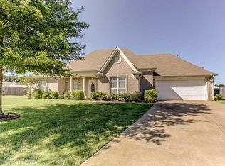 2724 Olivia Cv, Southaven, MS 38672