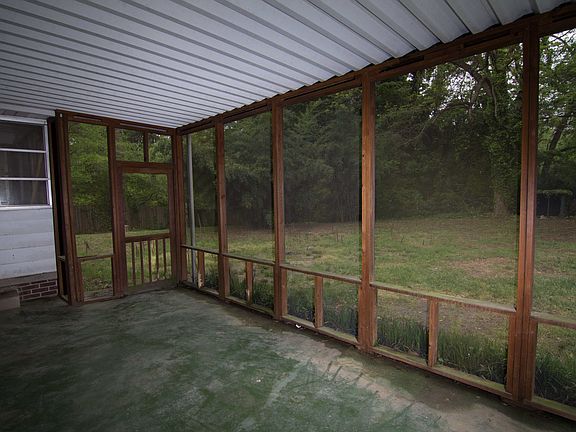 Screened Porch