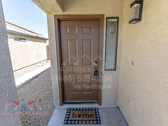 5th image of 2105 E Donald Dr