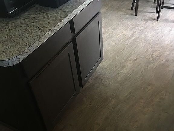 New Floors In the Kitchen 