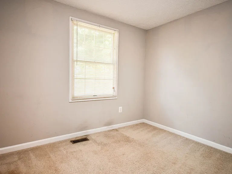 27 Cross Country Ct — Photo 22