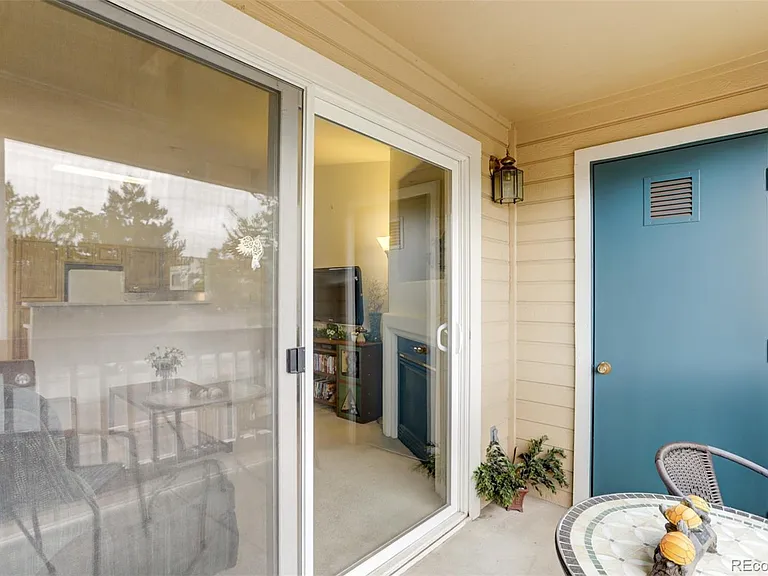 1110 Opal St #202 — Photo 14