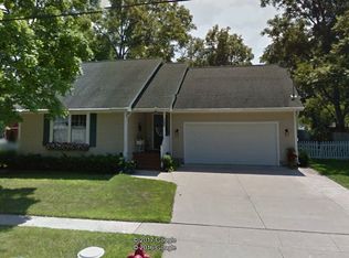 302 E Kent St, Grand Ledge, MI 48837