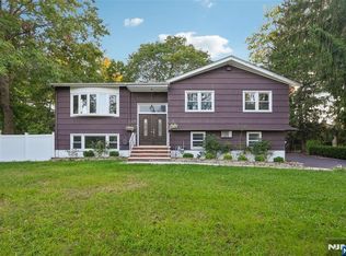 274 Oradell Avenue, Paramus, NJ 07652