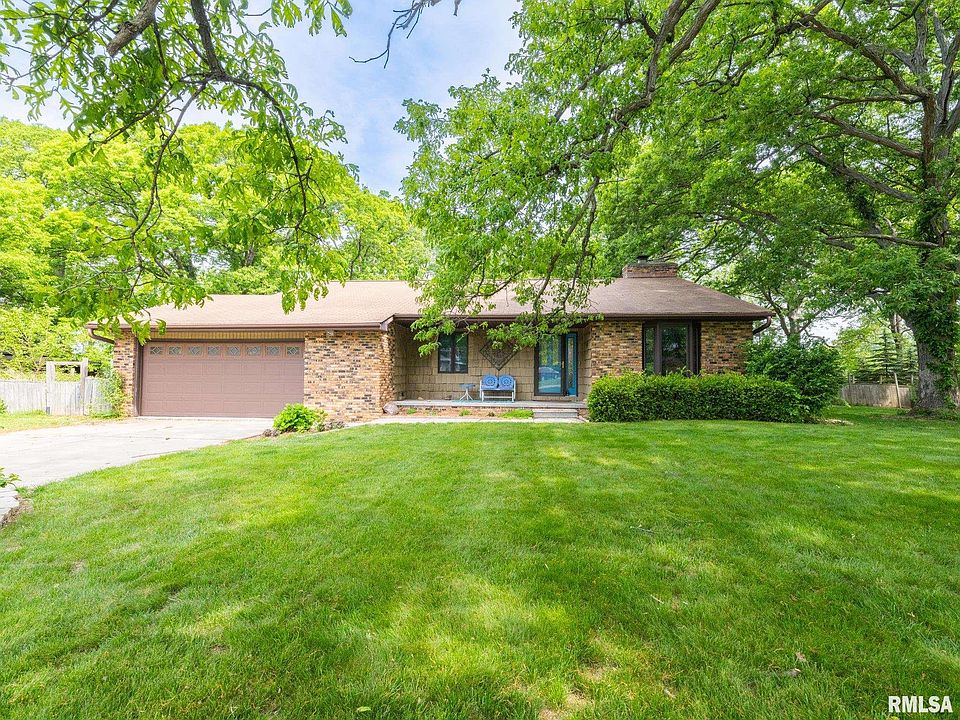 1st image of 244 Whispering Oaks Dr