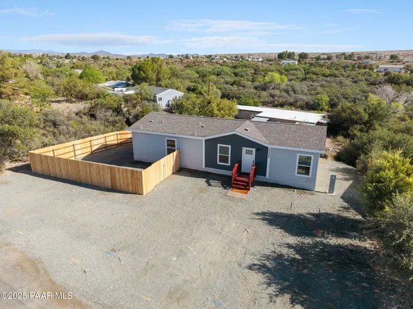20886 E Sierra Dr, Mayer, AZ 86333