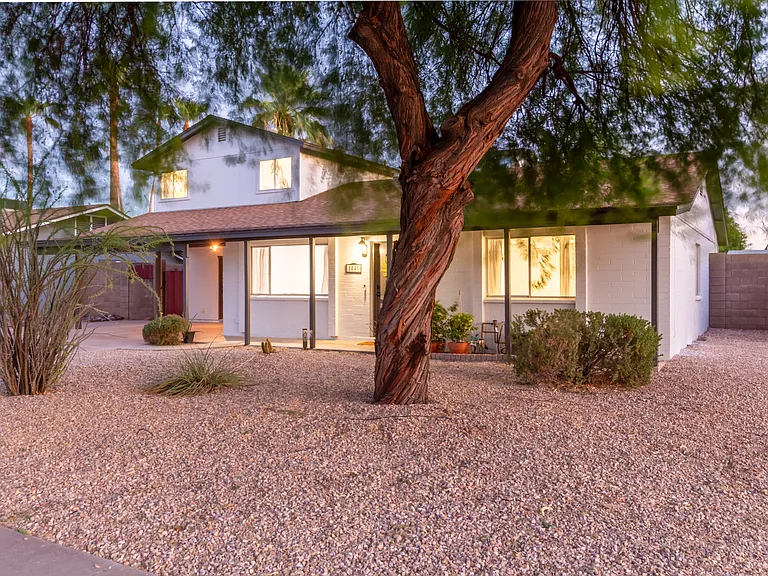 1845 E Julie Dr — Photo 5