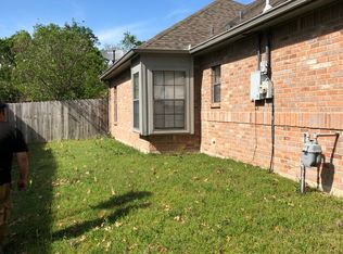 737 Francis St, Lancaster, TX 75146