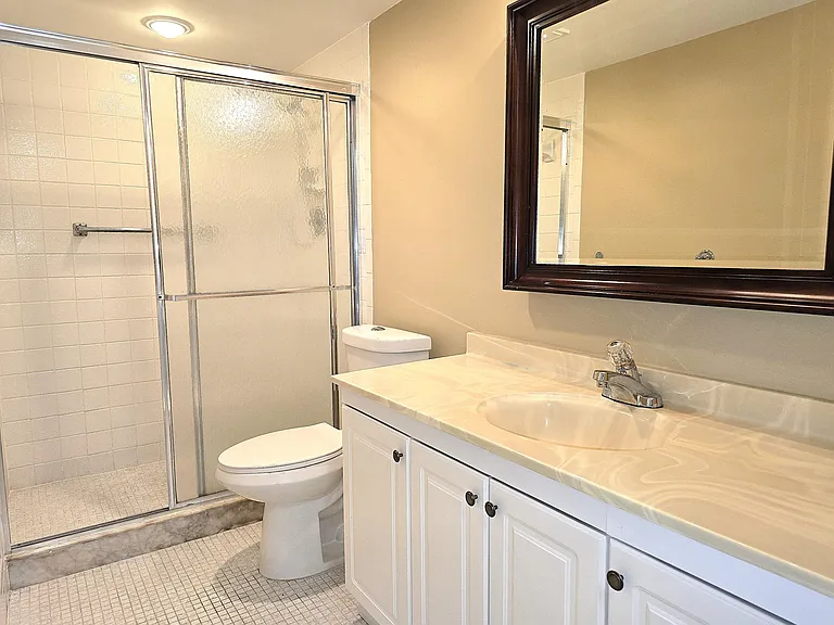 2803 Victoria Way #B1 — Photo 8