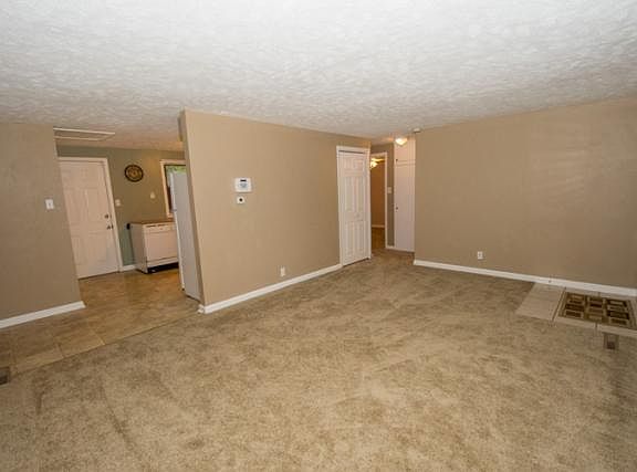 4th image of 3121 Sunnymede Ave