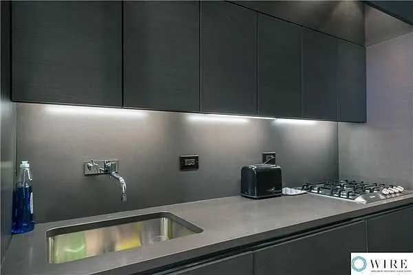 Rented by WIRE International Realty | media 124