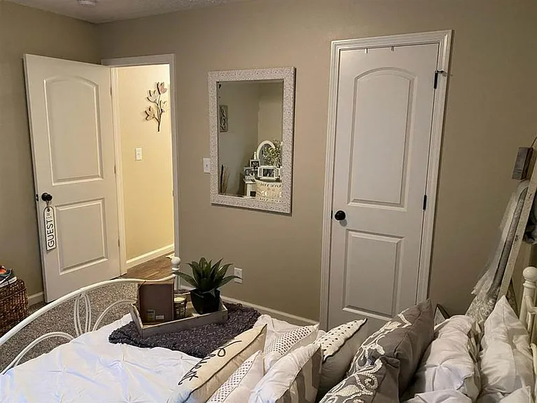2915 Flagstone Way — Photo 17
