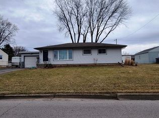 1306 Valview Ct, Watertown, WI 53098