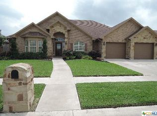 106 Auburn Hl, Victoria, TX 77904