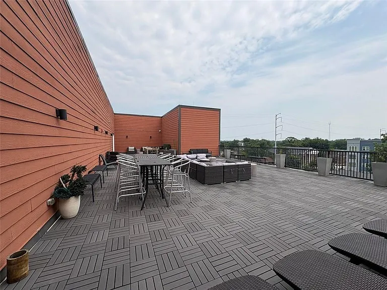 525 Parkway Dr NE #510 — Photo 24