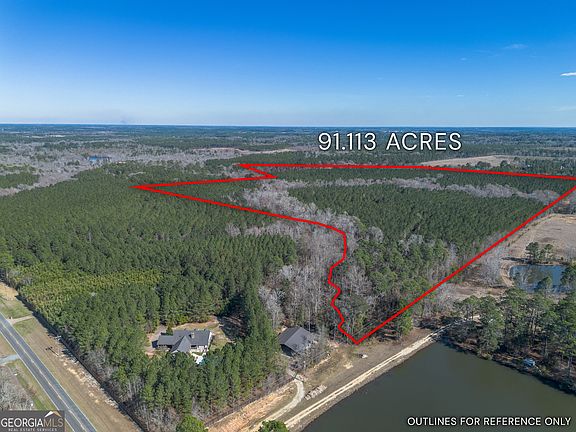 2nd image of 7 Golf Course Rd