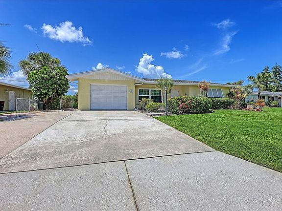 3rd image of 524 Glen Oak Rd
