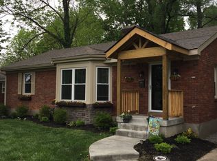 707 Grant Ave, Lyndon, KY 40222