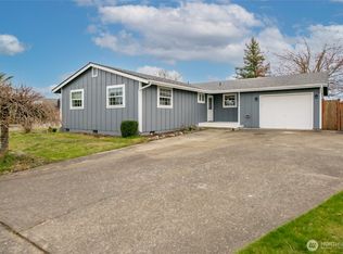 2852 Sun Mountain Dr, Enumclaw, WA 98022