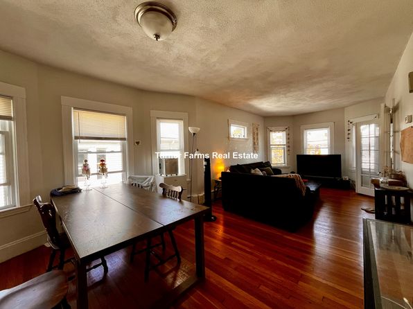 44 Sunset Rd