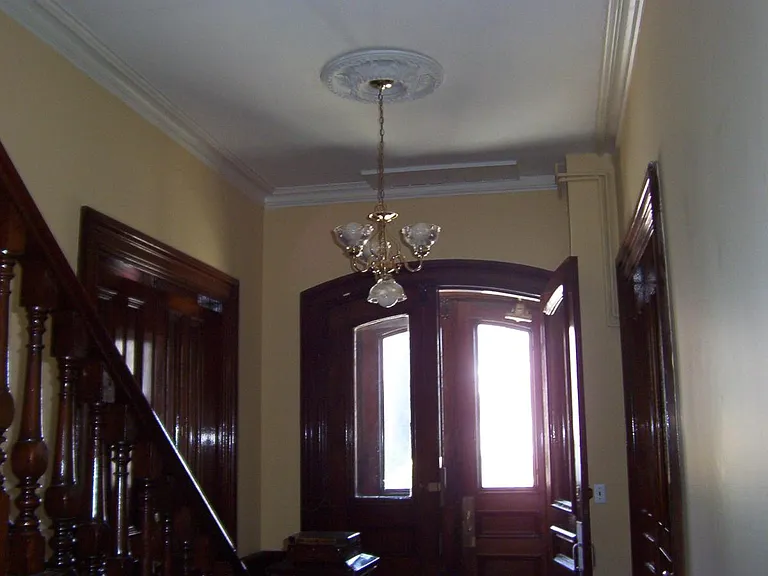 Adams St — Photo 19