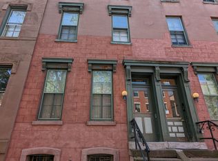 1720 Green St APT B, Philadelphia, PA 19130