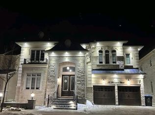 12 Hertonia St, Brampton, ON L6P4E6