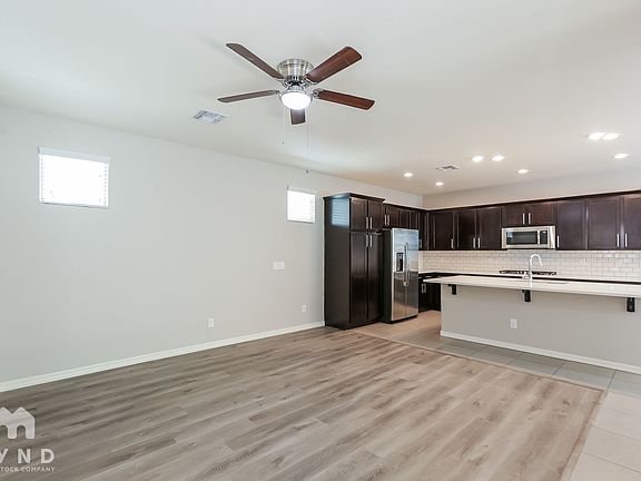 4th image of 3679 E Stiles Ln