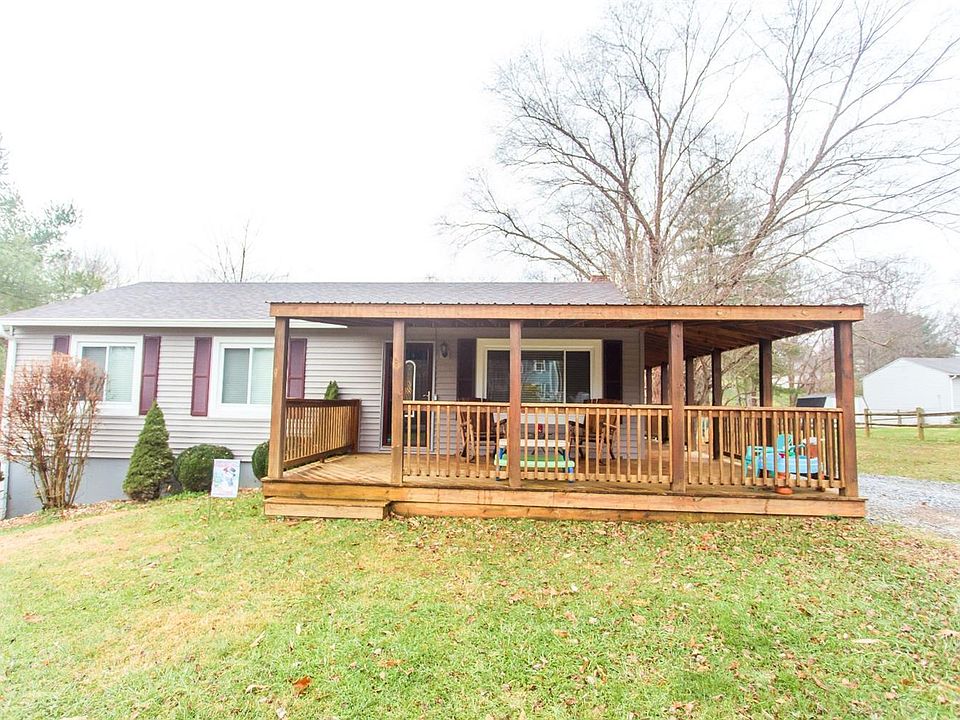 1st image of 107 Crestline Dr