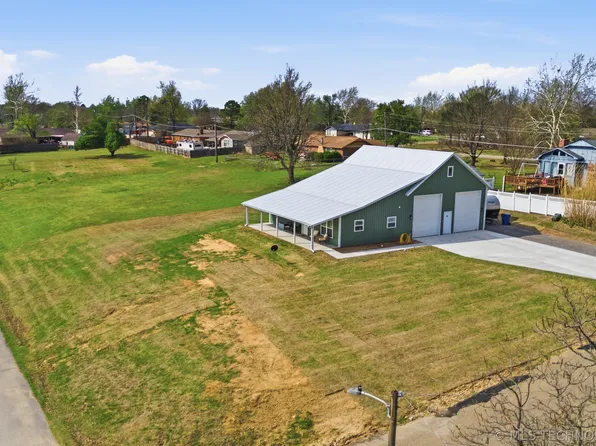 510 W Pine St, Drumright, OK 74030