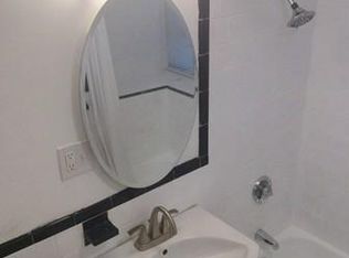 114 Floral St APT 2, Newton, MA 02461