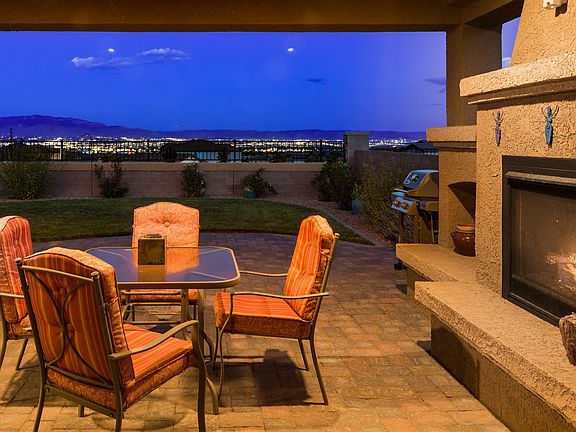 5th image of 1944 Redondo Peak Dr NW