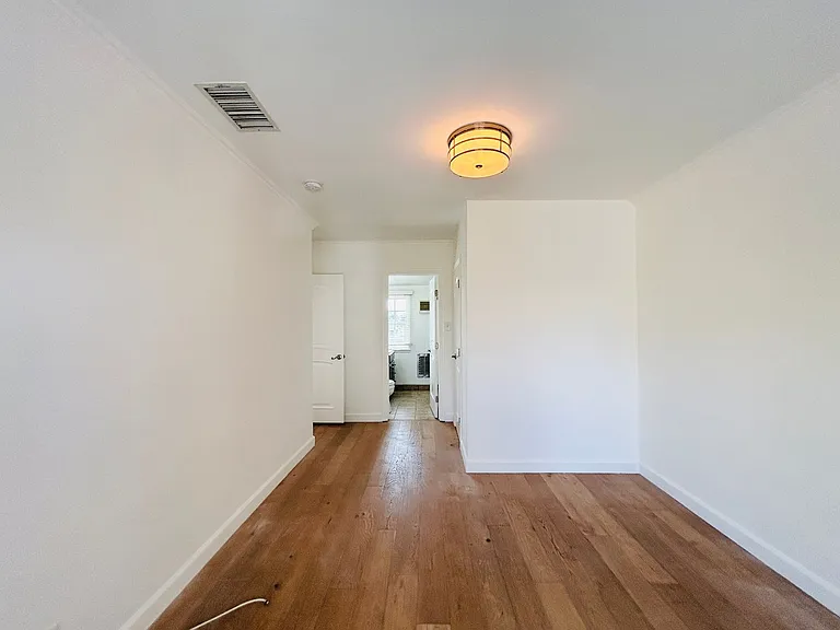 2884 Dunleer Pl — Photo 10