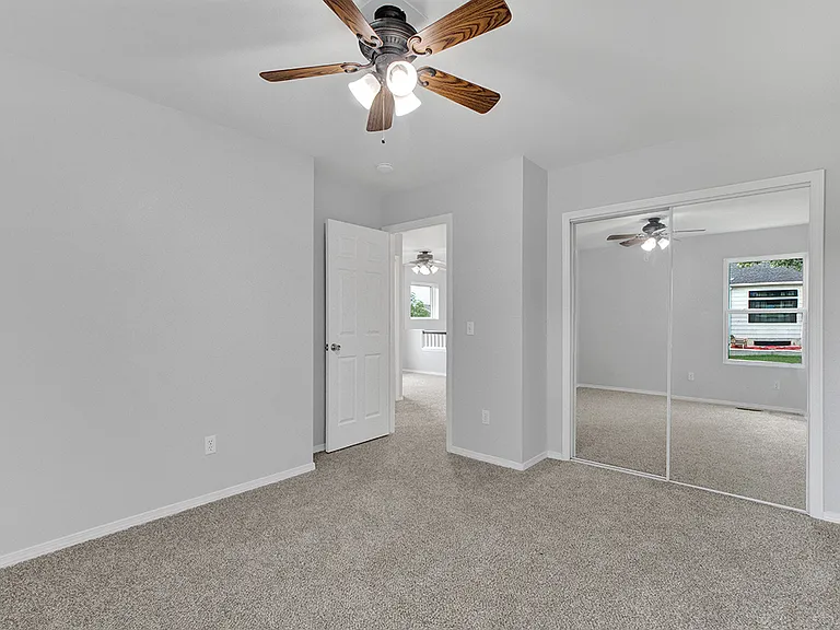 8335 Saint Helena Dr — Photo 25