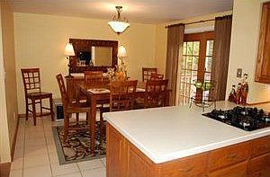 3rd image of 174 Crescent Gardens Dr