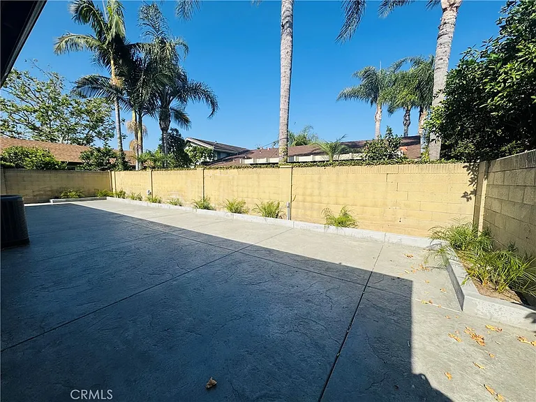 18316 Santana Ave — Photo 18