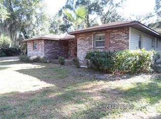901 Bottomley Ln, Fruitland Park, FL 34731