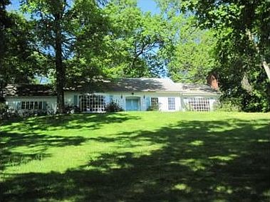 2nd image of 47 Brookside Dr