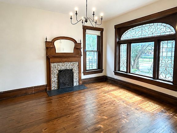 5th image of 1032 Bryden Rd