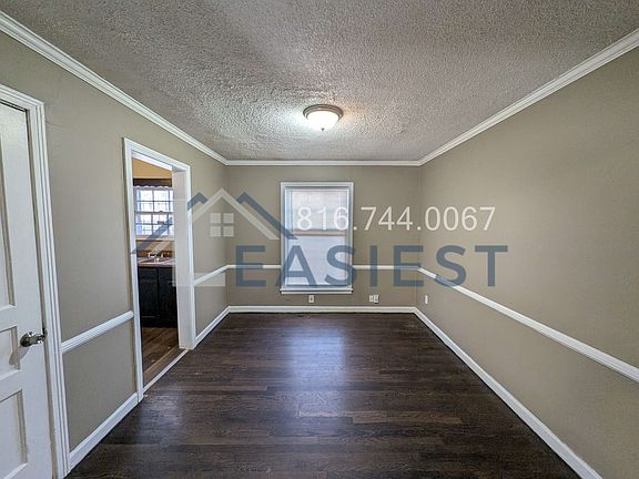 5th image of 2304 E 72nd St