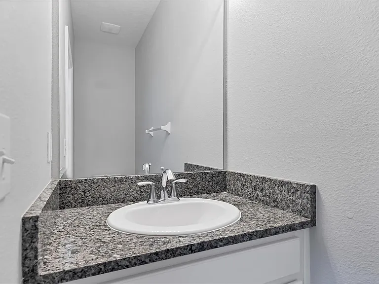 8657 Palmer Park Cir — Photo 25