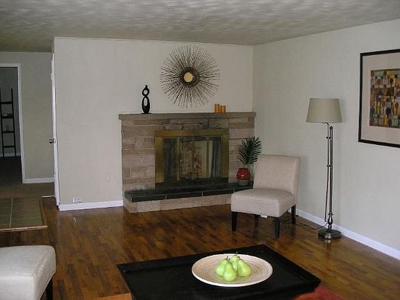 3rd image of 5303 20th Ave SE