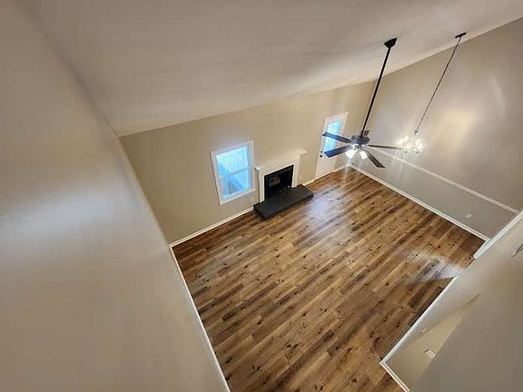 5th image of 1355 Timber Valley Dr