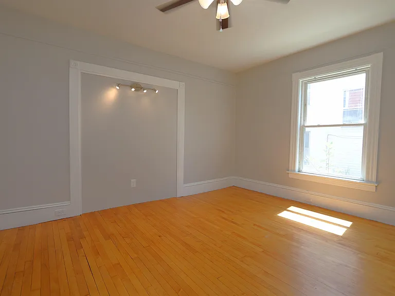 781 Beech St #1 — Photo 9